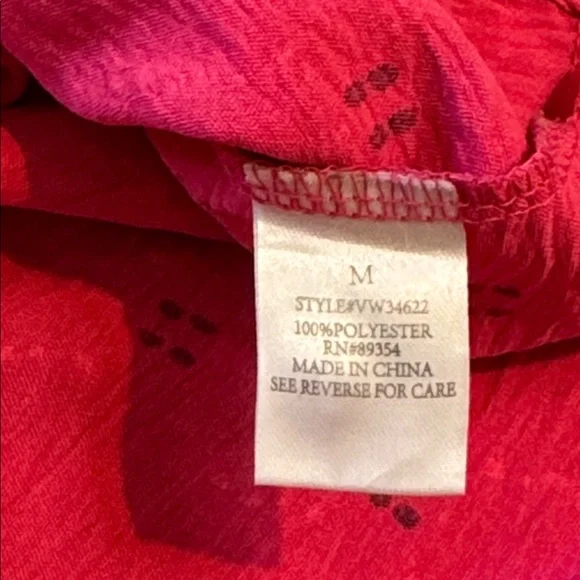Adrienne Vittadini Bright Fuchsia Blouse; women’s size medium - Picture 7 of 12